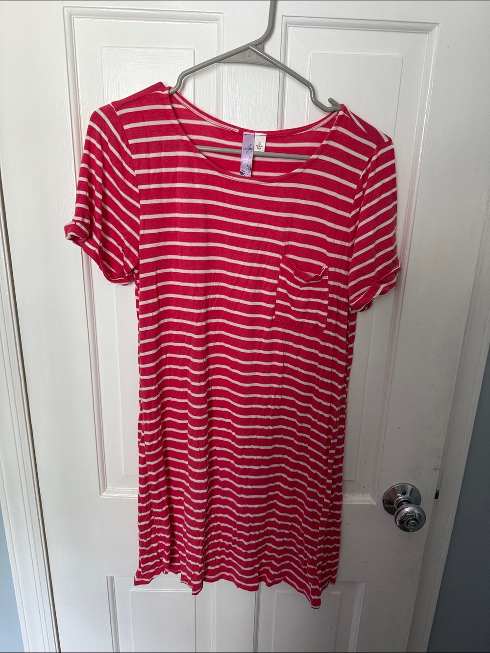 Francesca’s alya hot pink and white striped dress